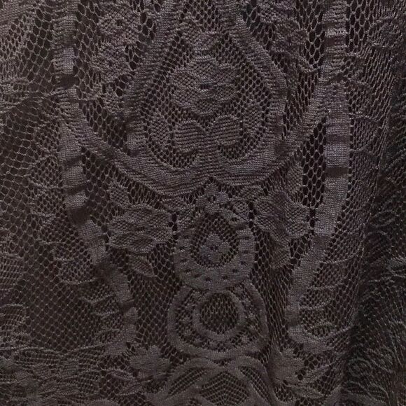 ✨Host Pick! asos Maternity Navy Lace Dress - Picture 3 of 7